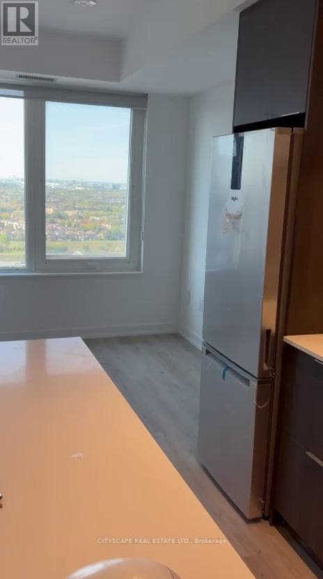 Building Photo - 395 Square One Dr