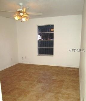 Building Photo - 8 Sandalwood Ct