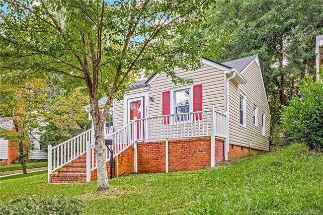 Building Photo - 727 Greenland Dr