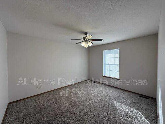 Foto del edificio - 3921 N 16th St