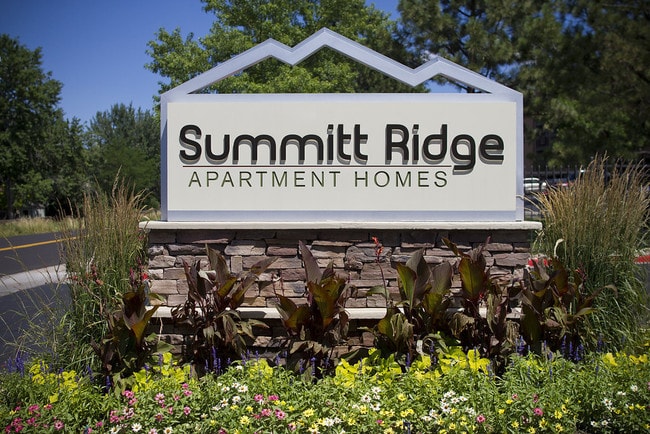 Summitt Ridge apartments — community photo - Summitt Ridge