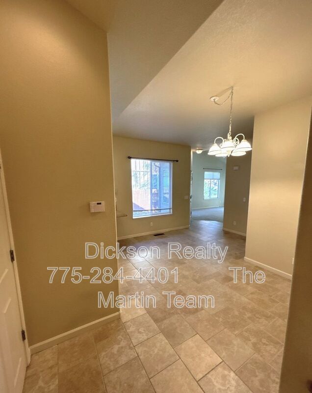 Foto del edificio - 5718 Pumpkin Ridge Dr