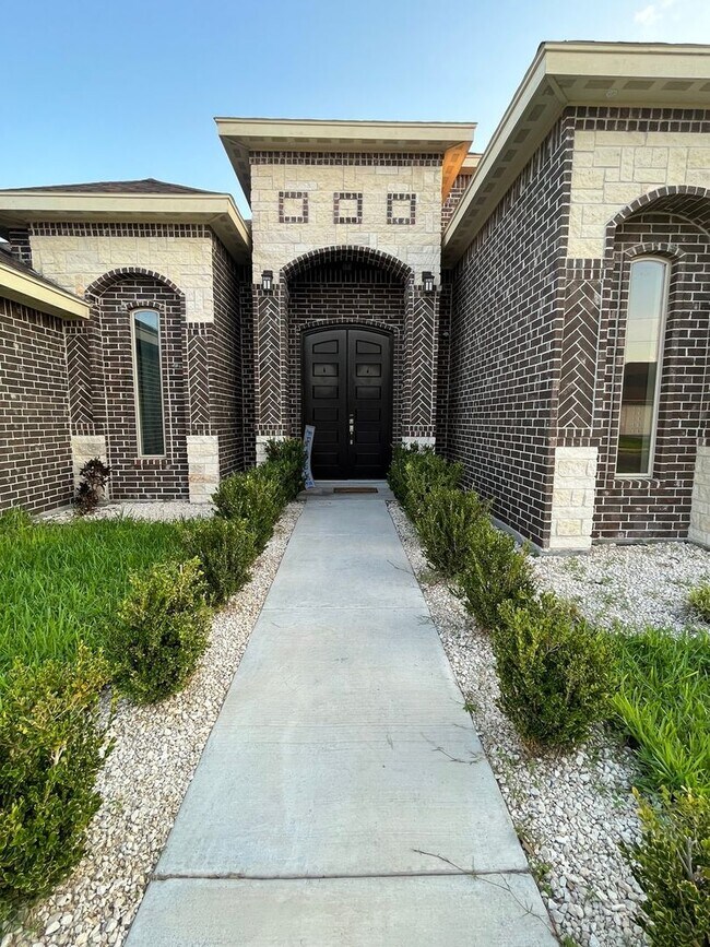 Foto del edificio - Charming 3BR 2.5RR House in Mission