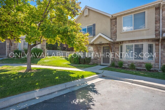 Building Photo - 697 Black Horse Dr