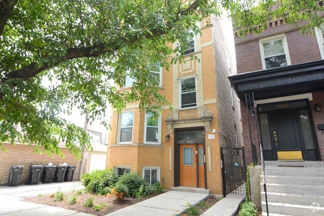 Building Photo - 2814 N Troy St