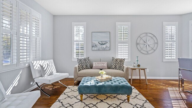 Foto del edificio - Corner Lot Home