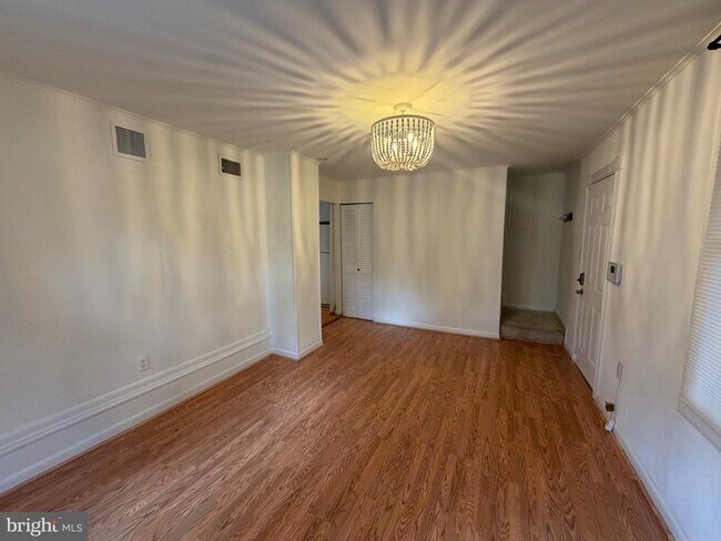 Foto del edificio - 5014 Delaware St