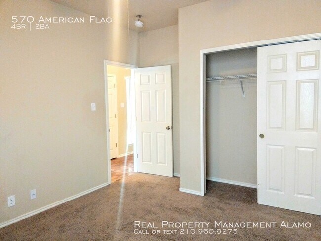 Building Photo - 570 American Flag
