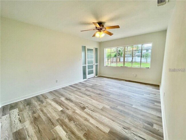 Foto del edificio - 9 W Rosevear St