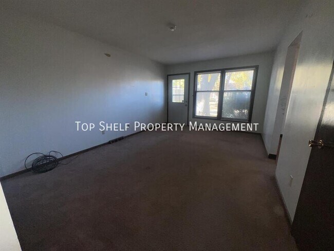 Foto del edificio - 4319 67th St