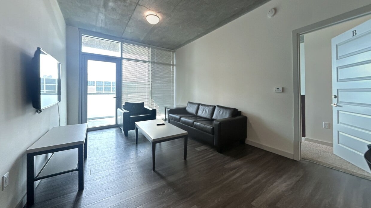Photo - Square On 5th Apartments