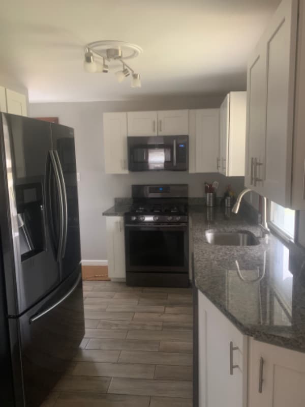 Photo - 5 Helen St House