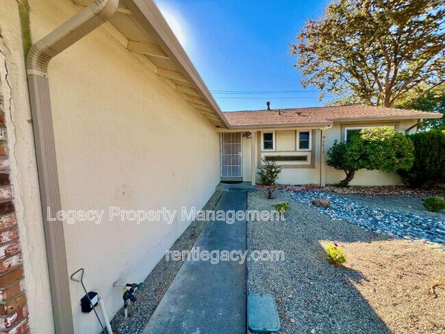 Foto del edificio - 2459 Gulf Dr