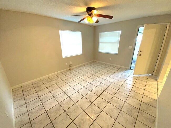 Foto del edificio - 2209 E 132nd Ave