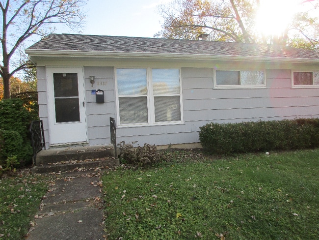 Foto del edificio - 2327 Shrewsbury Rd