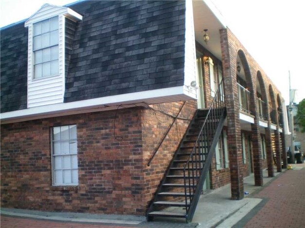 Building Photo - 4209 Yates St