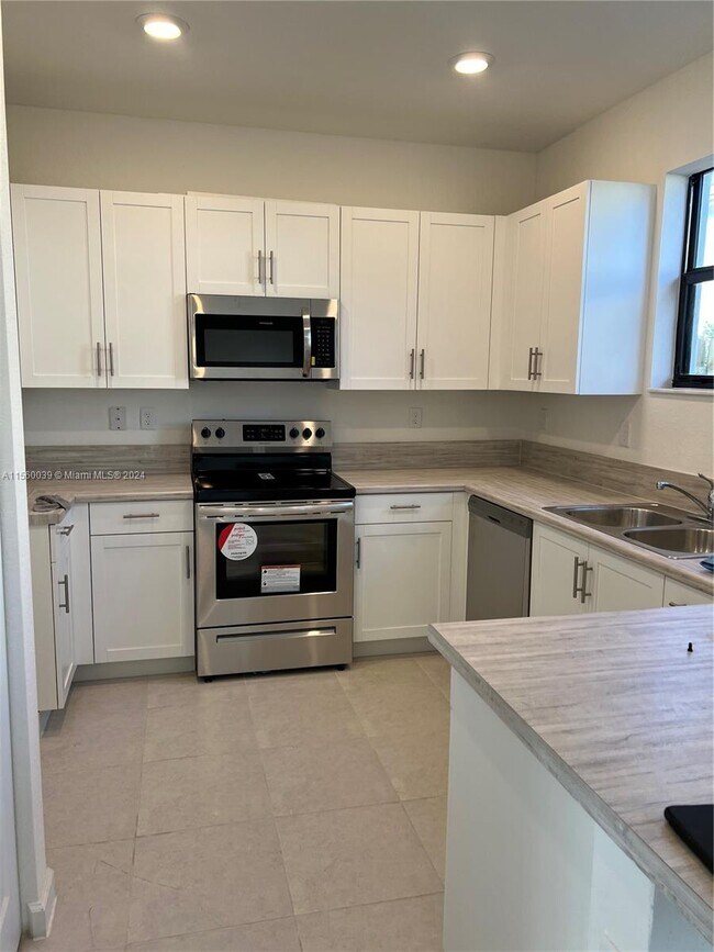 Foto del edificio - 13405 SW 287th Ter