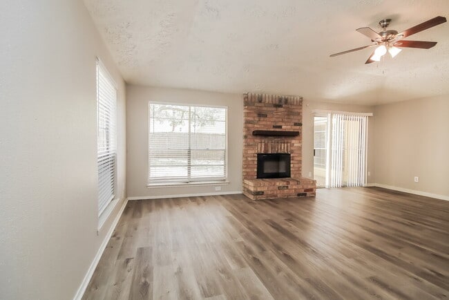 Foto del edificio - 3607 Macon Pl Ct