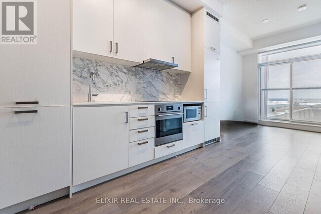 Photo du bâtiment - 60 Honeycrisp Cres