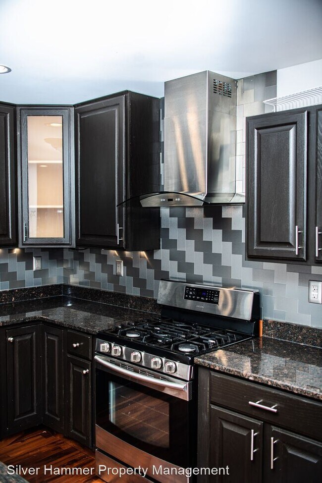 Foto del edificio - 3 br, 4 bath House - 1719 Woodland Bluff