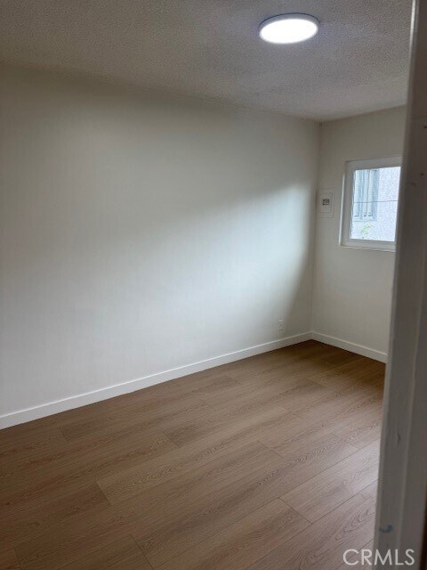 Foto del edificio - 787 Gardenia Ave
