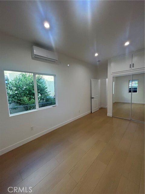 Foto del edificio - 11052 Emelita St