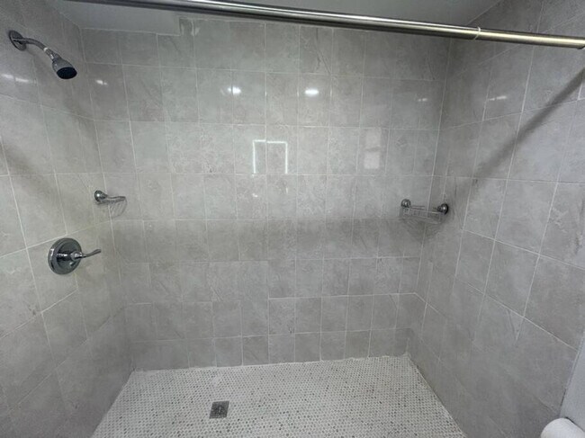 Foto del edificio - 2635 SW 24th Ave