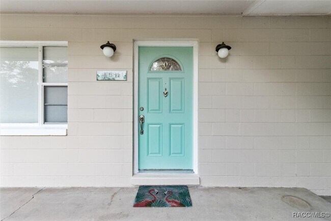 Building Photo - 6811 Riverside Dr