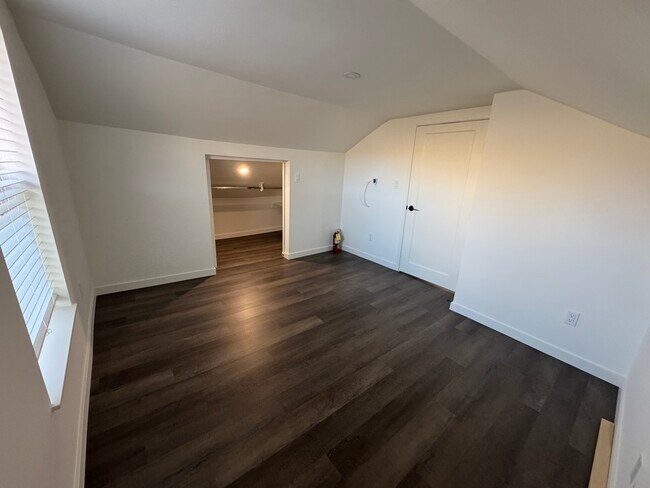 Foto del edificio - 429 2nd St