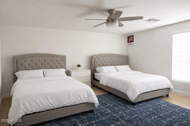 Building Photo - 1906 E Patrick Ln