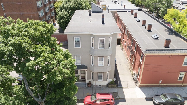 aerial - 184 Otis St