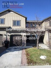 Building Photo - 451 E Red Fox Ln