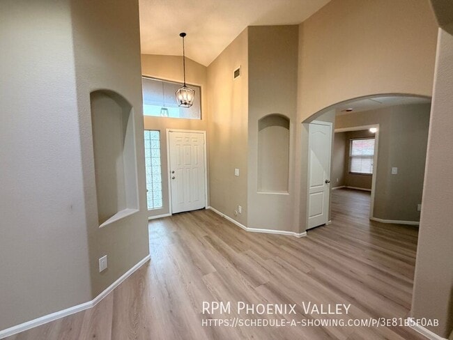 Building Photo - 5351 N Rattler Ct