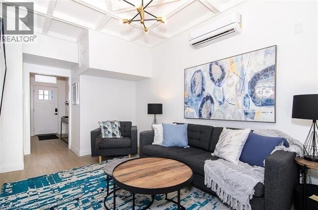 Building Photo - 249 Emerald St N