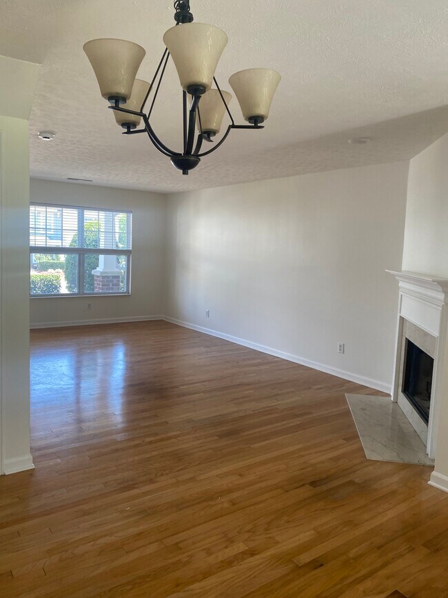 Foto del edificio - 3367 Harpeth Springs Dr