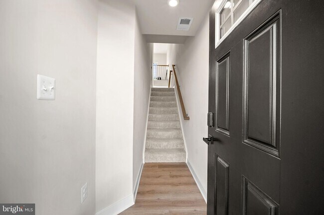 Foto del edificio - 9019 Belinda Blvd