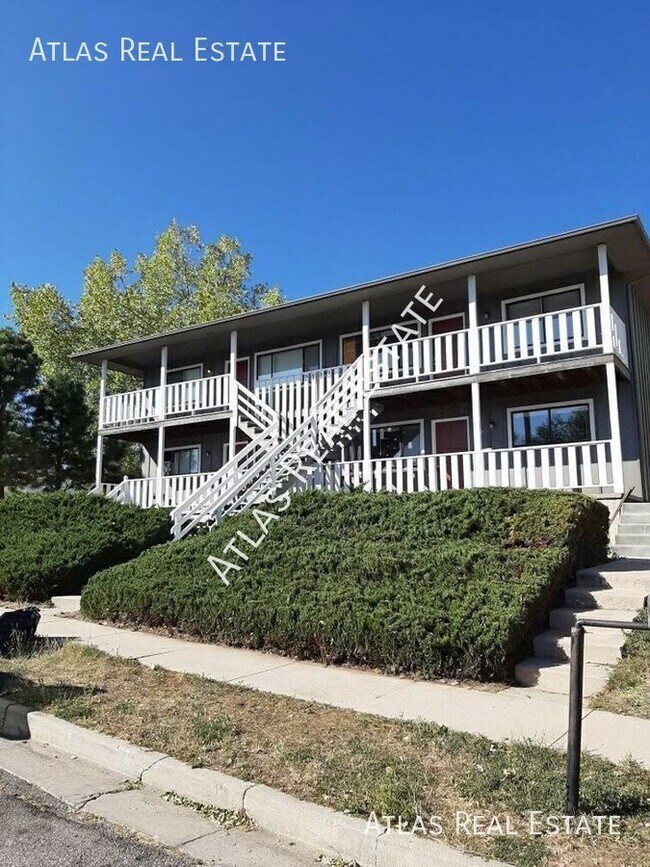 Building Photo - 2112 Friendship Place