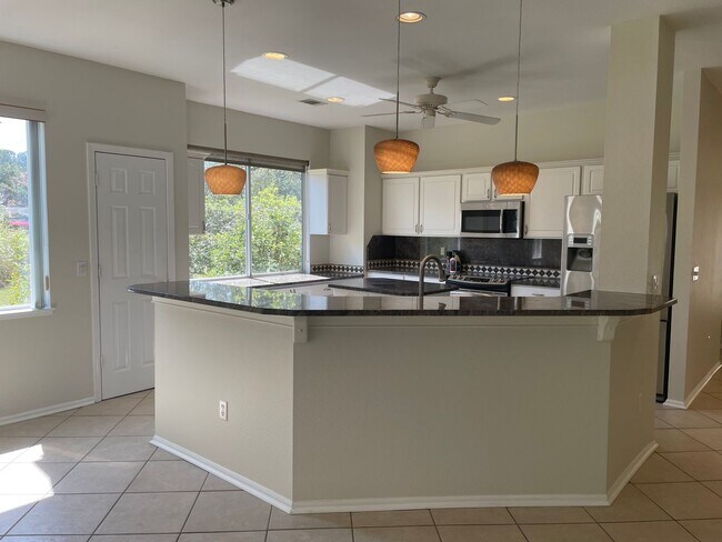 Foto del edificio - Unfurnished, Long Term Rental in Sun City!