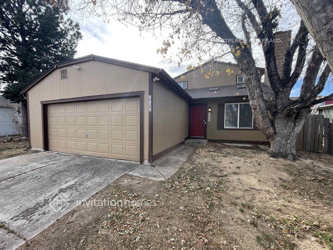 Primary Photo - 19382 E Buchanan Pl