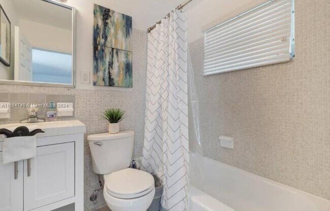 Foto del edificio - 924 NE 7th St