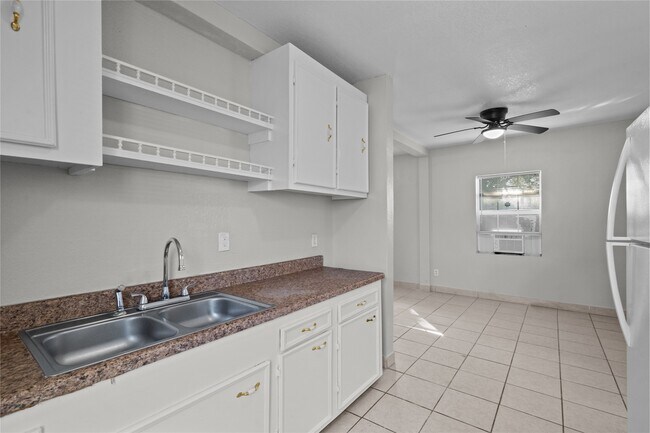 Foto del edificio - 806 3rd Ave N