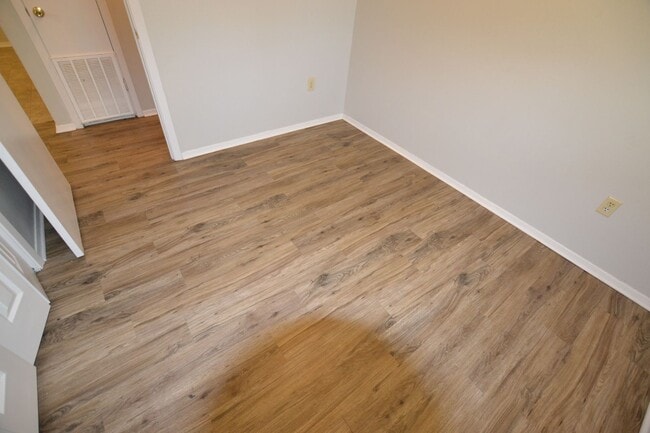 Foto del edificio - Location!  Location!  Newly updated, 3 bedroom, 1.5 bath home in Baker