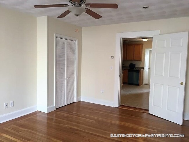 Building Photo - 25 Chelsea St