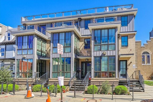 Photo - 625 Park Rd NW Apartment