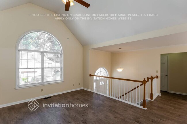 Foto del edificio - 2708 Waymar Dr SW