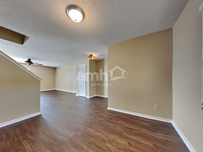 Foto del edificio - 10351 Buckshire Ln