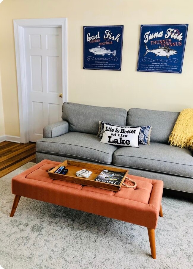 Building Photo - 236 E Carpenter Ave