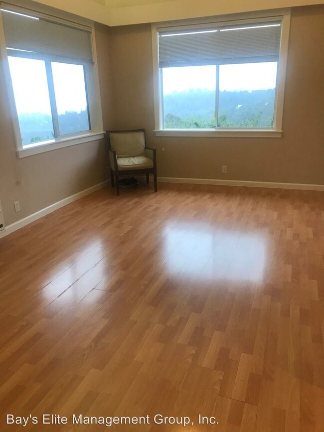 Foto del edificio - 7315 Snake Rd