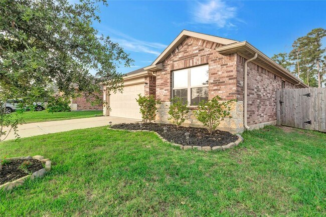 Building Photo - 14094 Lake Cres Dr