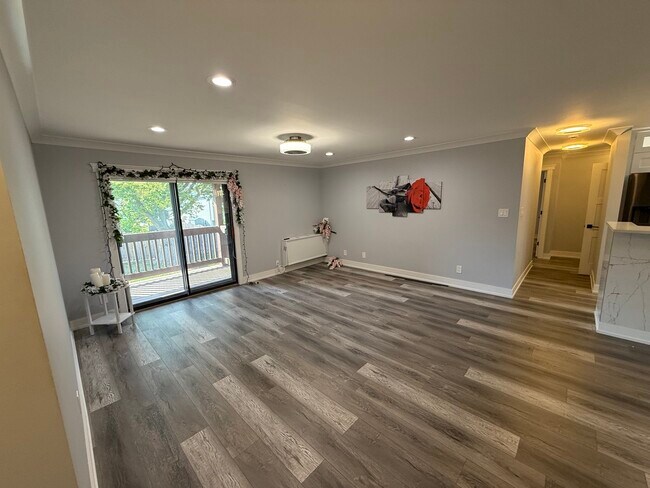 Foto del edificio - 803 Brook Dr
